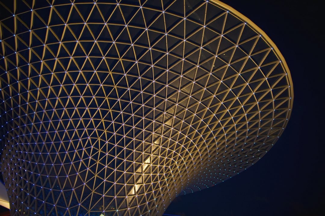 modern-glass-building.jpg